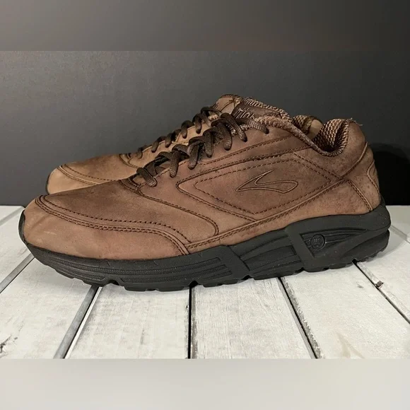 Brooks | Shoes | Brooks Addiction Walker Brown Leather Shoes 